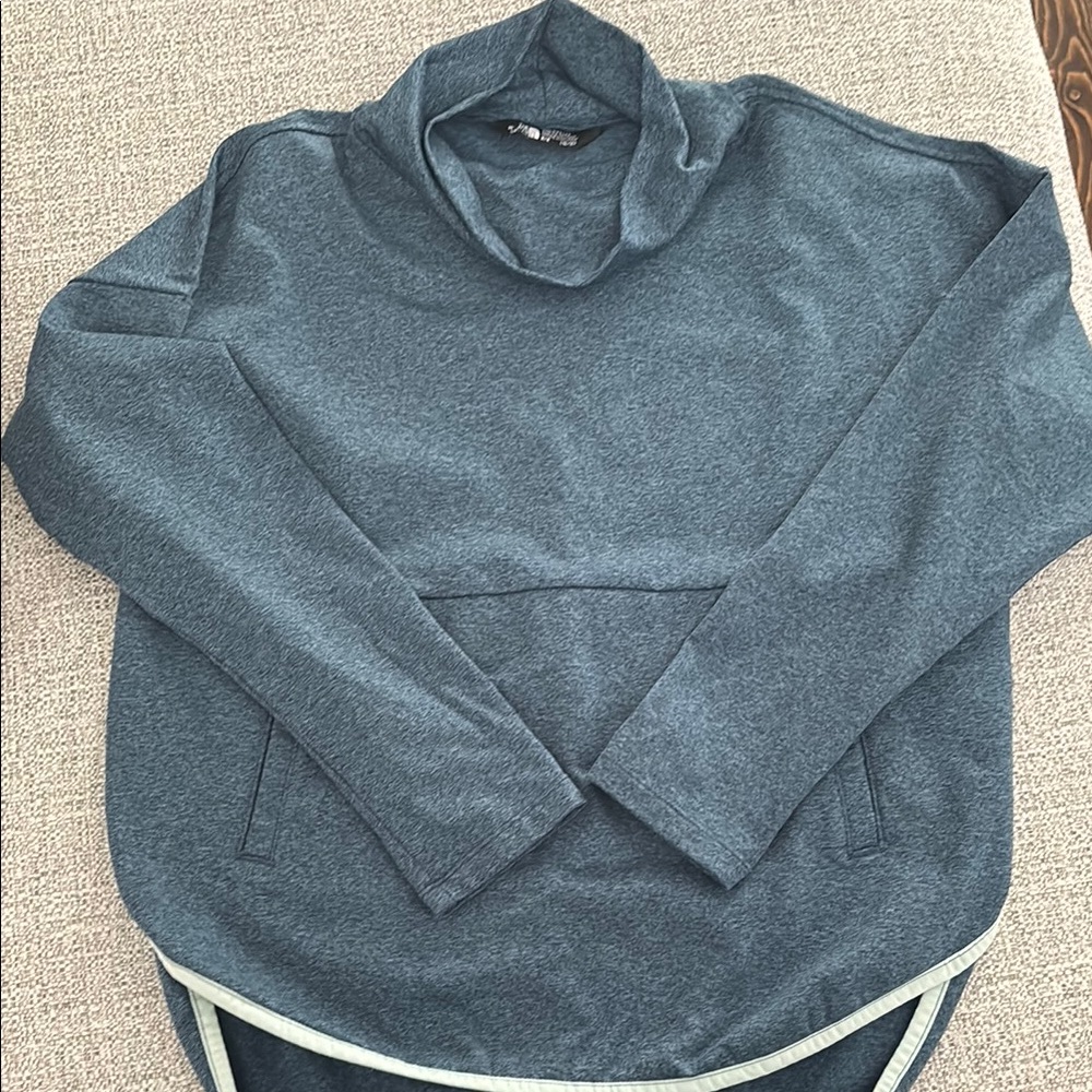 North face Sweater